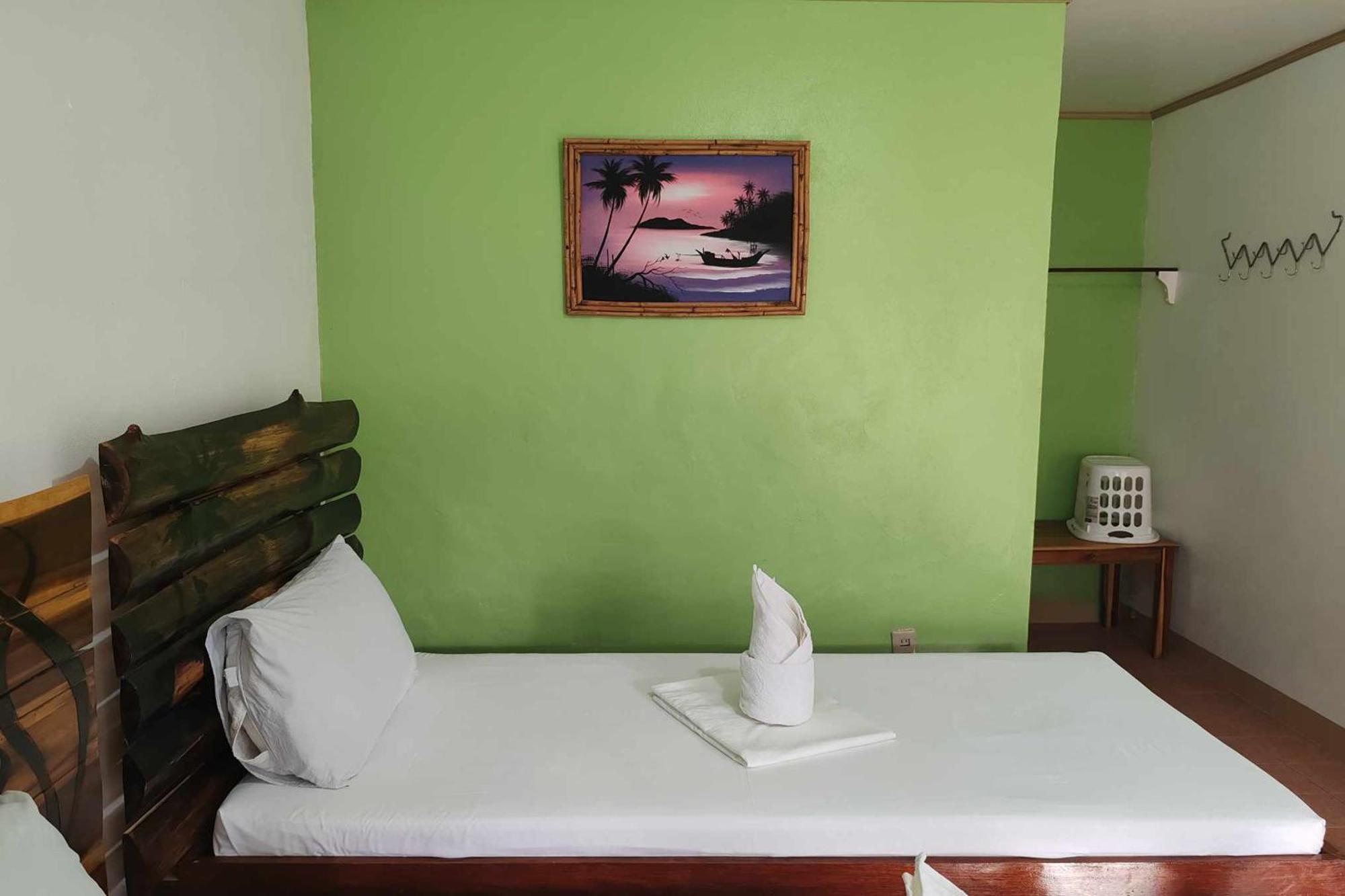 Summer Homes Beach Resort And Cottages Palawan Barton Eksteriør billede