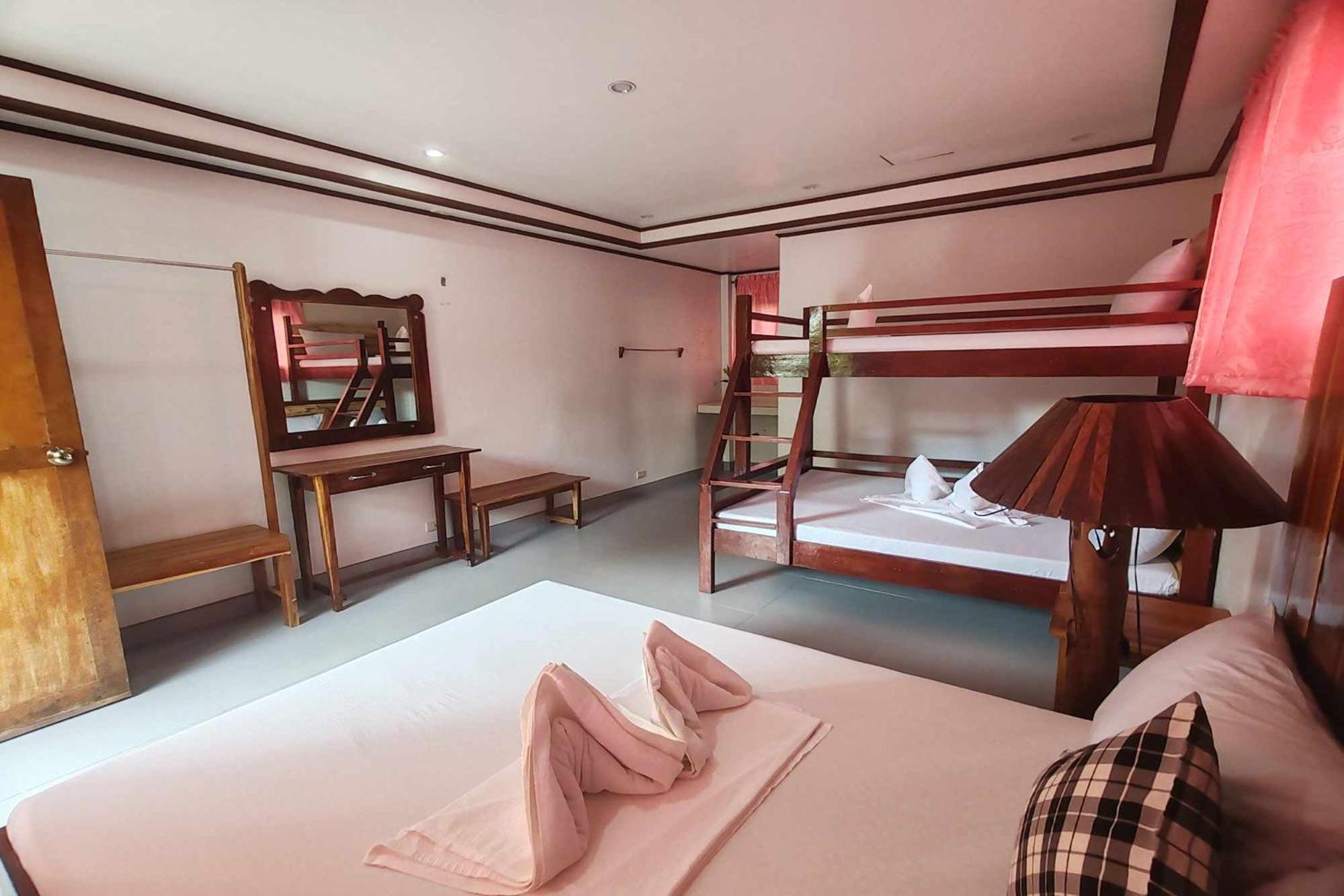 Summer Homes Beach Resort And Cottages Palawan Barton Eksteriør billede