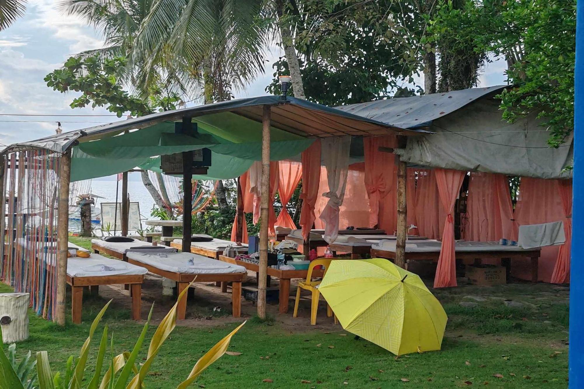 Summer Homes Beach Resort And Cottages Palawan Barton Eksteriør billede