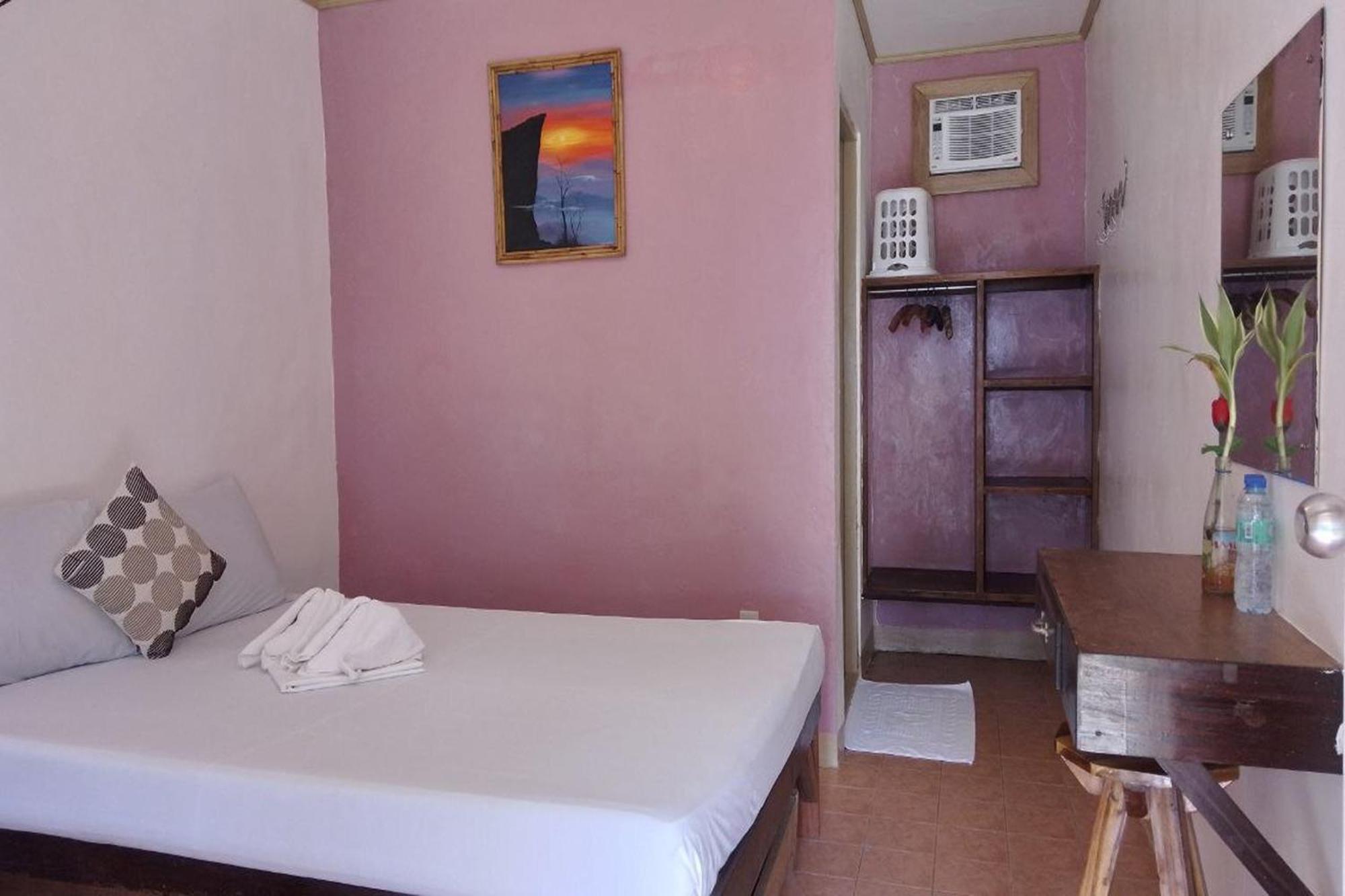 Summer Homes Beach Resort And Cottages Palawan Barton Eksteriør billede