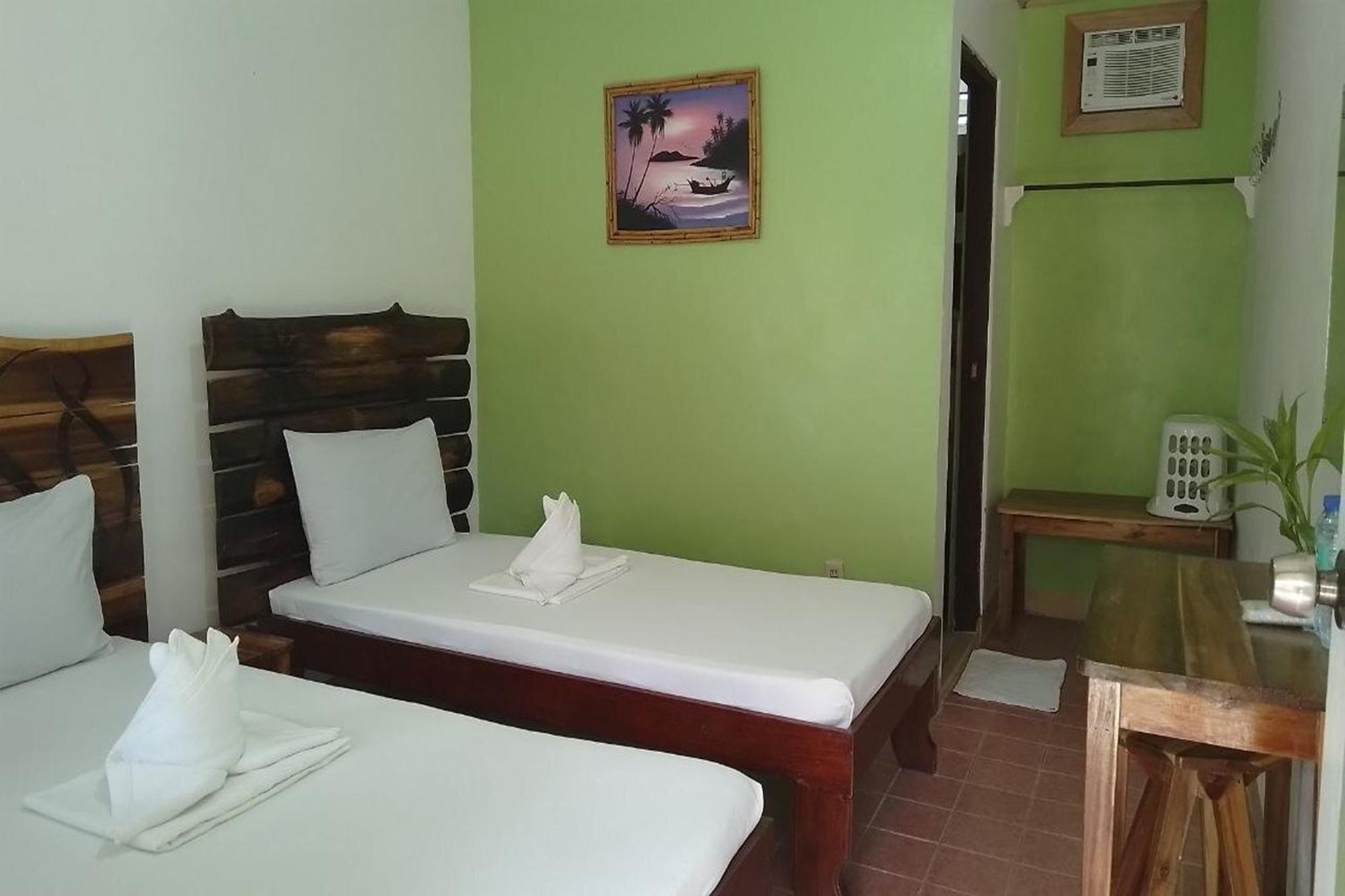 Summer Homes Beach Resort And Cottages Palawan Barton Eksteriør billede